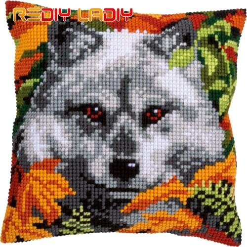 Cross Stitch Cushion Cover Wolf in the Forest Pillow Case Pre-Printed Canvas Acrylic Thick Yarn Cross-stitch Needlepoint Kits