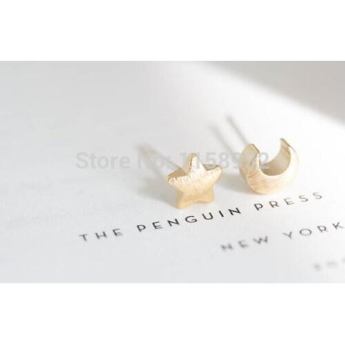 Fashion Gold-color stud earrings monn and star stud earrings for women