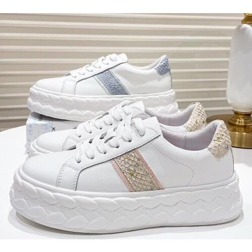 Women Breathable Breathable Walking Flat Shoes Outdoor Sport Fashion Comfortable Casual Shoes Feminino Female