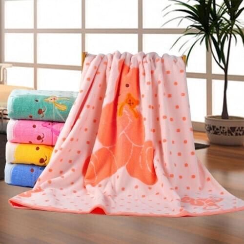 Baby Bath Towel Cotton Children 's Towel Embroidered Bear Square Quilt Summer Air Conditioning Cover
