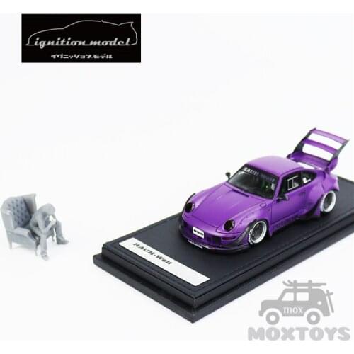 IG 1:43 RWB 993 Matte Purple (S1-Wheel) With Mr. Nakai sitting on sofa