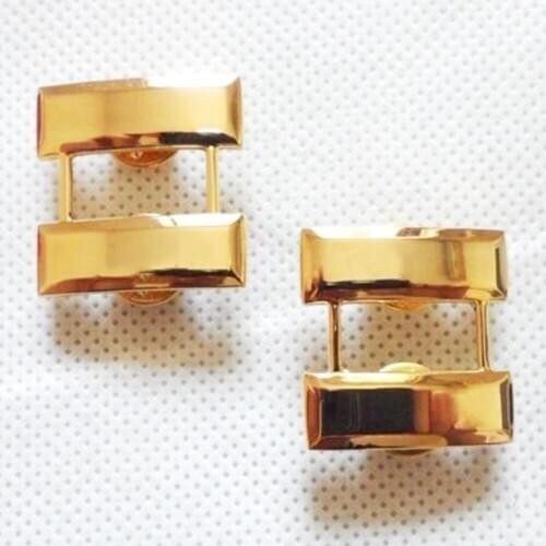 PAIR WW2 U.S. US ARMY OFFICERS CAPTAIN RANK INSIGNIA PIN BADGE GOLD
