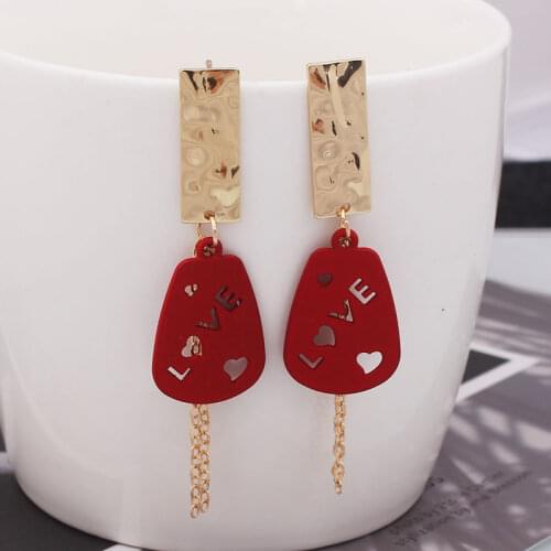 ES1067 Vintage Tassel Earrings Creative Design LOVE Dangle Women Statement Earrings Metal Chain Geometric Earrings New Fashion