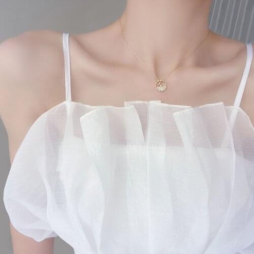 Korean Style Fish Tail Pendant Necklace for Female Exquisite Gold Chain Necklace Choker Party Jewelry Accessories Gift