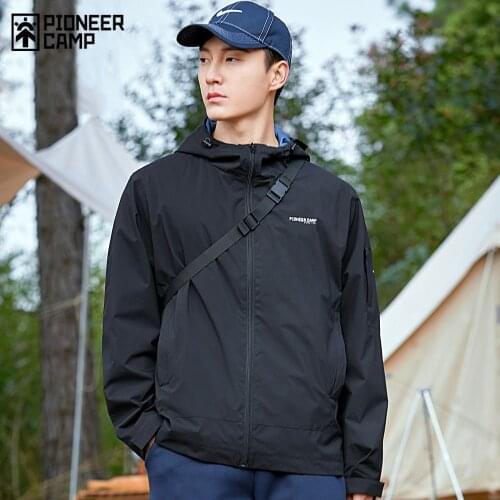Pioneer Camp 2021 New Jackets Men Waterproof Outwear Black Gray Thin Hooded Summer Mens Clothing XJK123026