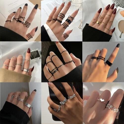 New Fashion Animal Dinosaur Couple Rings for Women Men Lover Silver Color Letter Open Rings Set Friendship Wedding Ring Jewelry
