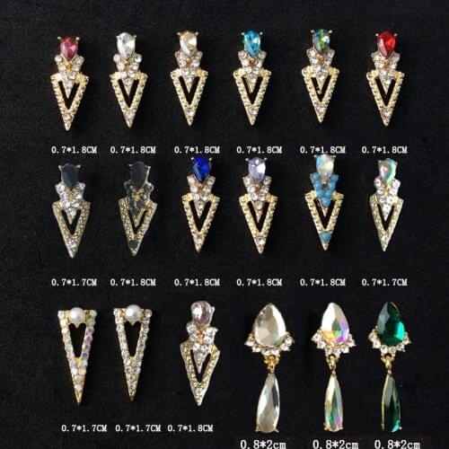 100Pcs Linked Triangles /Crystal Charm / Water-drop Crystal Dangle Chain Charm Nail Jewelry Decorations JEWELS CHARM Rhinestone
