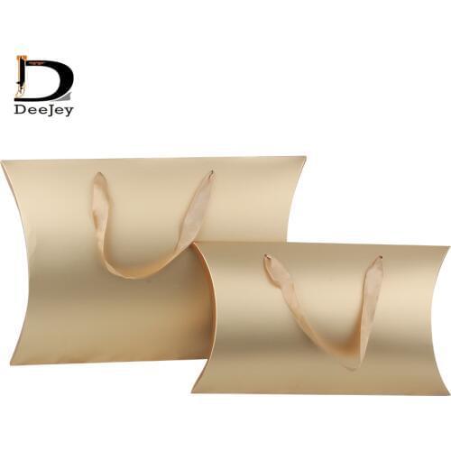 Blank gold color pillow box or with custom logo metal sticker with handle for hair packaging party decor favour