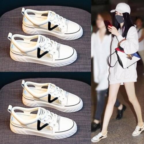 Womens Sandals Summer New Fashion Flat Bottomed Baotou Sandals Plus Size Korean Casual Outdoor Breathable Sandals Female Shoes