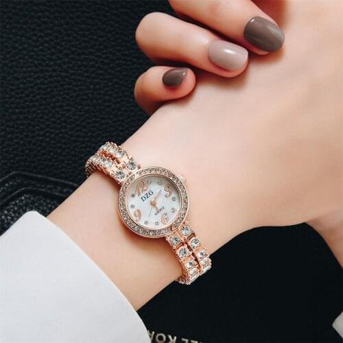 Korean Fashion Ladies Watch Elegant And Generous Diamond-Studded Chain Trend Ladies Quartz Bracelet Watch