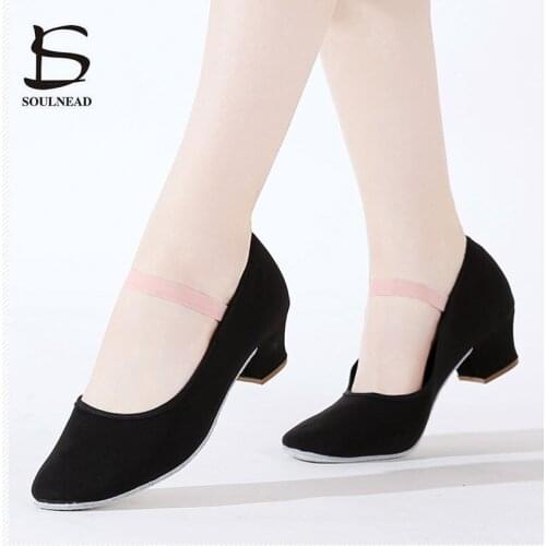 Black Canvas Women Jazz Shoes Ballroom Ballet Latin Dance Shoes Breathable Soft Sole 3.5cm Heels Practice Modern Dance Sneakers
