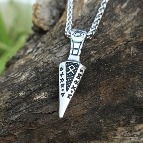 10pcs Norse Viking valknut Triangle arrow rune pendant men Cool necklace stainless steel with viking rune letter