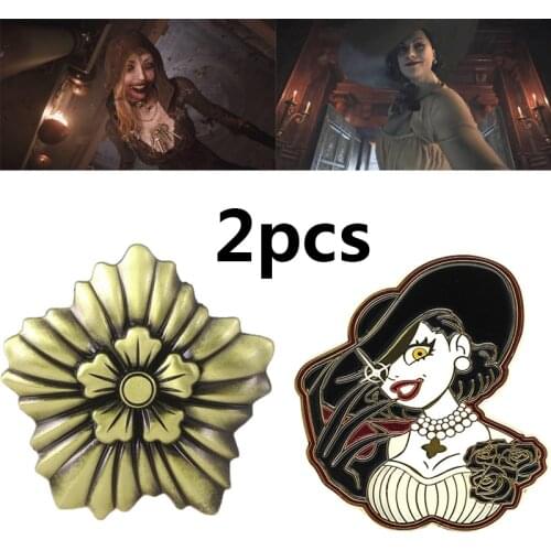 Game Village Lady Alcina Dimitrescu Brooche Bela Daniela Cassandra Vintage Flower Badge Brooch Woman Girl Cosplay Gift Jewelry