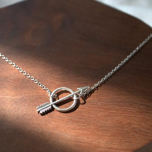 Fashion arrow friend lip pendant bracelets for women Alloy bracelet female girls