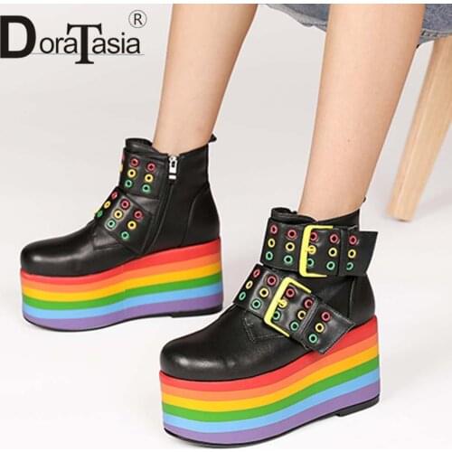 Brand New Ladies Genuine Cow Leather Wedges High Heels Ankle Boots Fashion Buckle Platform Boots Women Party Street Shoes Woman