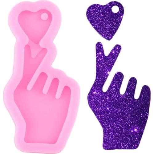 Shiny Glossy Hand Heart Silicone Mold Epoxy Resin Keychain Molds Polymer Clay Pendant Necklace Charms Making Jewelry Moulds