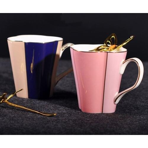 Classic pink ceramic coffee cup Exquisite Brief quality petal Cup mouth black tea cup Gold lines cups