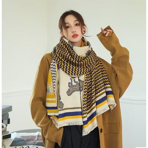 Luxury Cashmere Scarf Designer Printed Women Thicken Warm Shawl Long Foulard Shawls and wraps Warm Pashmina Scarves Echarpes