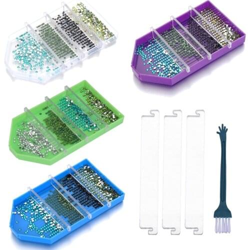 Diamond Painting Tray Large Capacity Plastic Drill Plate with Baffles and Clean Brush Cross Stitch Diamond Painting Accessories
