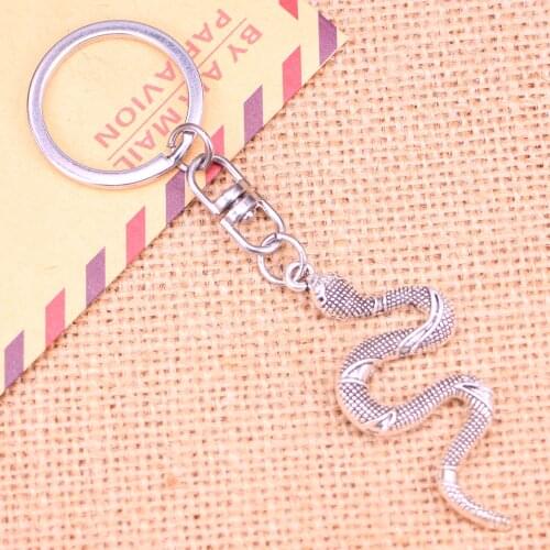 New Fashion Keychain 53*23 mm snake cobra Pendants DIY Men Jewelry Car Key Chain Ring Holder Souvenir For Gift