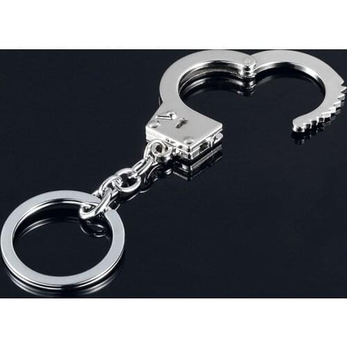 New Arrival Creative Man Handcuff Keychain Charms Pendant Car Key Keyring Handbag Key Chain Handcuffs Mini Size Keyfob Dropship