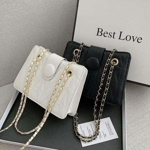 Woman bag 2021 new texture high-grade chain solid color summer all-match shoulder bag messenger bag small square bag handbags
