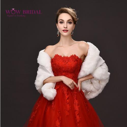 Wowbridal 2021 Graceful White Wedding Wrap Submissive Faux Fur Criss Cross Lapel Shawl Bridal Coat Accessories
