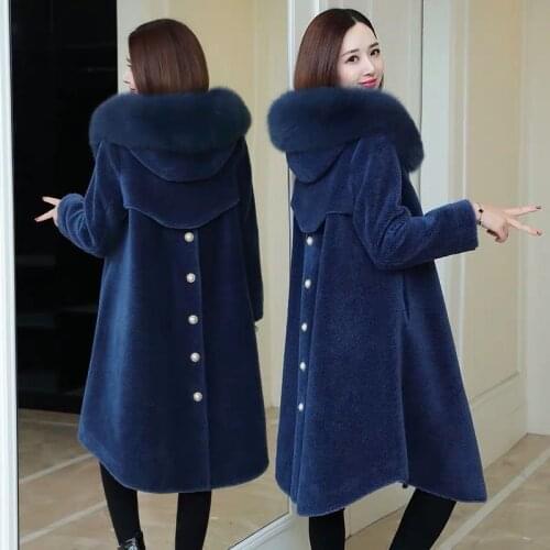2021 new faux sheep shearling coat women mid-length faux fox fur collar hooded plus size loose fur Outerwear Feminine L29