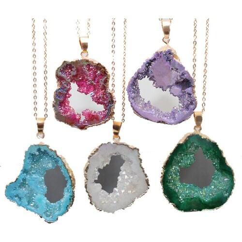 Irregualr Natural Quartz Geode Druzy Pendant Necklace Healing Crystal Goldtone Plated Slices Geode Top Drilled Pendant