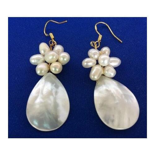 New Classic Favorite Pearl Jewelry White Shell Flower Dangle Earrings Natural Freshwater Pearl Handmade Fine Jewelry Women Gift