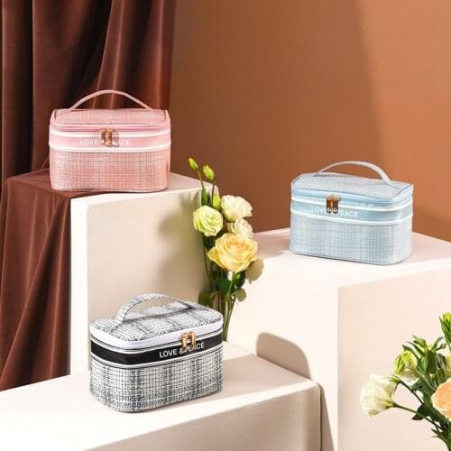 Outdoor Girl Makeup Bag Women Cosmetic Bag Women Toiletries Organizer Waterproof Female Storage Make up Cases