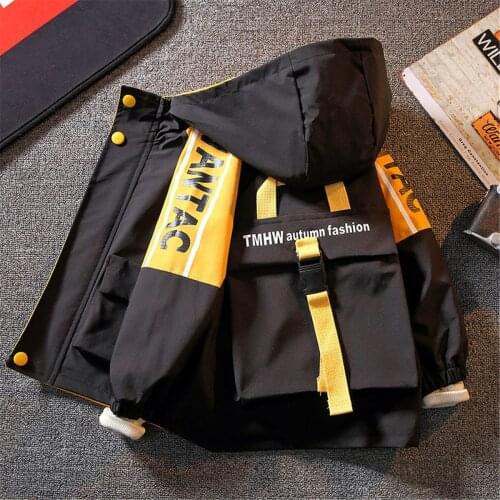 Flying Whales Autumn Jackets For Boys