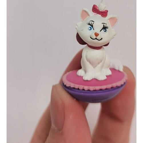 Disney Anime The Aristocats Kawaii Mini Size 3.5cm Marie Cat Action Figure Toys Model Marie Cat Anime Doll Toys for Kids Girls
