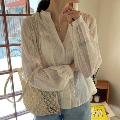 2021 Summer New Korean Chic Wind Small Fresh Perspective Lace Blouse Loose Doll Shirt Sunscreen Shirt Woman Blusas Femme 14790