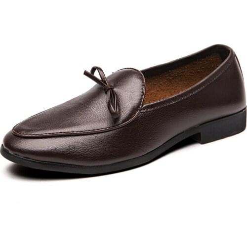 Men Large Size Leather Shoes Moccasin Shoes Breathable Casual Shoes Soft Sole Business Shoes Walking Shoes Slip-On Lazy Shoes