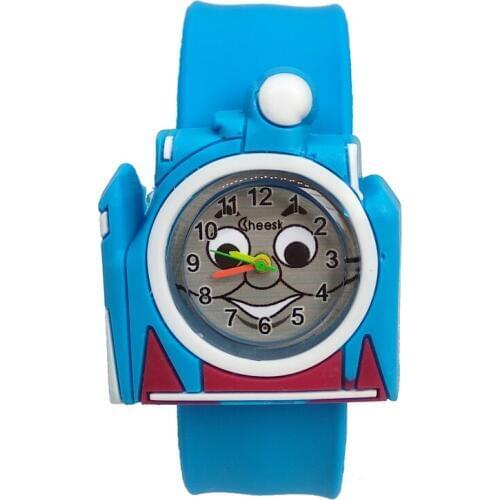 Mother sends a gift for the children Smiley face Cartoon locomotive Children Quartz Watch Kids Watches Men Student sports Clock