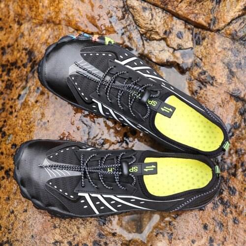 Couple Outdoor Beach Shoes Mens Women Surfing Water Sport Shoes Unisex Quick-Drying Wading Lovers Swimming Aqua Shoes Size 35-46