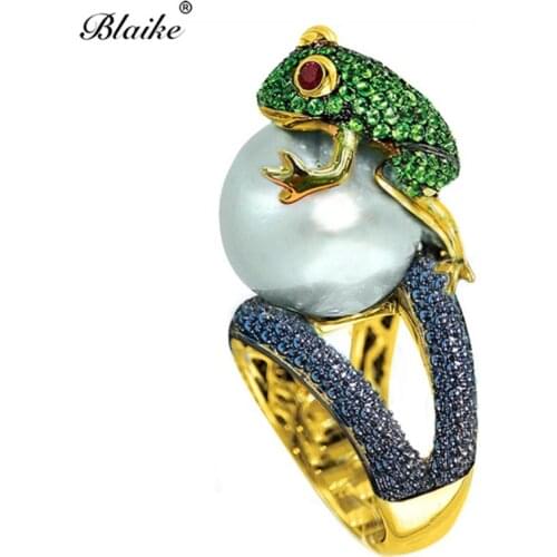 Blaike Yellow Gold Filled Frog Ring Exquisite Synthetic Pearl Rings for Women Men Wedding Party Ring Jewelry Anniversary Gifts
