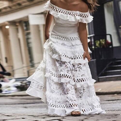 Vintage Elegant Womens Long Dress White Lace Dress Off Shoulder Lotus Leaf Hollow Summer Retro Party Big Loose Swing Dresses