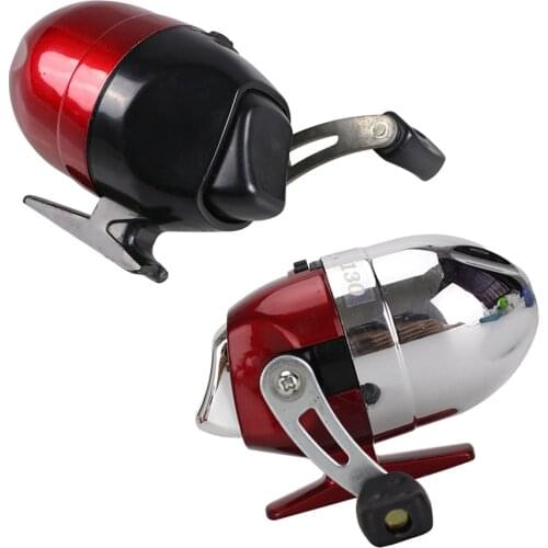 Speed Ratio: 3.1:1 Closed Bow Fishing Reel Spincast Reels with Trigger Slingshot Reel Bearing Fishing Tackle Fish Accessories