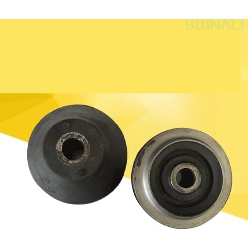 For Hyundai R60 80-7 Daewoo 55 60 Doosan Excavator engine foot rubber shock-absorbing pad Excavator Accessories