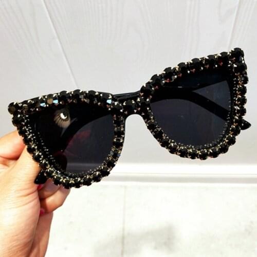 Black Crystal Sunglasses Women Cat eye Vintage sunglasses Luxury Sun glasses for Woman Oversize Fashion Shade Gafas UV400