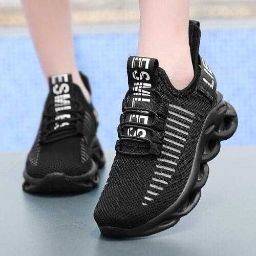 High-quality outdoor casual shoes boys and girls running shoes childrens fashion flying woven four seasons casual sports shoes