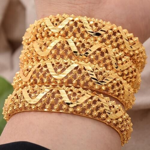 4Pcs/lot Gold Color Bangles For Women Dubai Bride Wedding Cuff Bracelet Africa Bangles Jewelry Gold Charm Bracelet party gifts