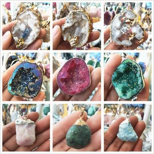 Beautiful natural geode quartz crystal pendant raw crystal Stone pendant for gift reiki healing