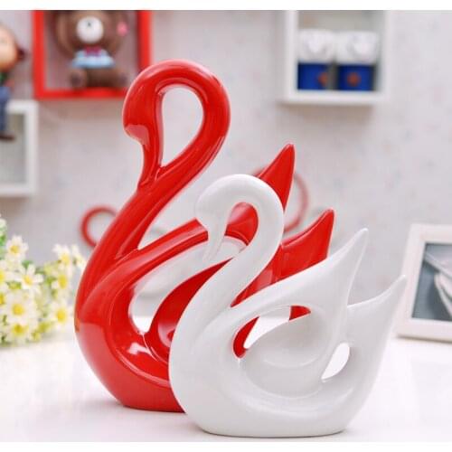 Modern Red White Couple Swan Ceramic Adornments Store Cabinet Furnishings Crafts Home Livingroom Desktop Sculpture Decoration