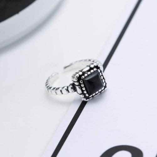 Fashion Female Black Square Finger Rings For Women Lover Wedding Jewelry Party Trendy Statement Rings Wholesale