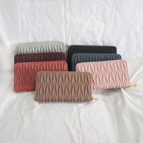 Luxury Genuine Leather Womens Wallet Elegant Soft Thread Sheep Skin Long Zip Purse Clutch Large Capacity Lamb Phone Card Holder