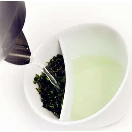 New Novelty Oblique Fall Smart Teacup Creative Ceramic Tilt Smart kongfu Tea Water Mug Teapot Filter As Gift For Friend
