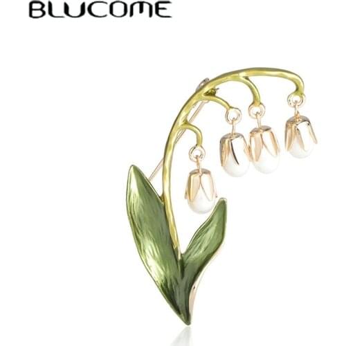 Blucome Elegant Enamel Tassel Pendant Flower Brooches For Women Ladies Suit Collar Clip Pin Wedding Bride Bridesmaid Brooch Gift